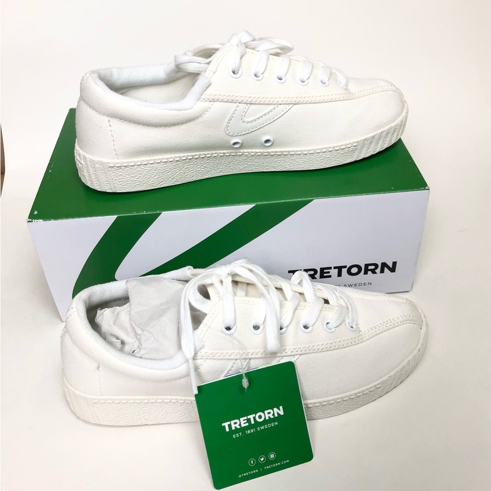 Tretorn Women’s Nylite Sneakers Sz 6.5 Med New in box.